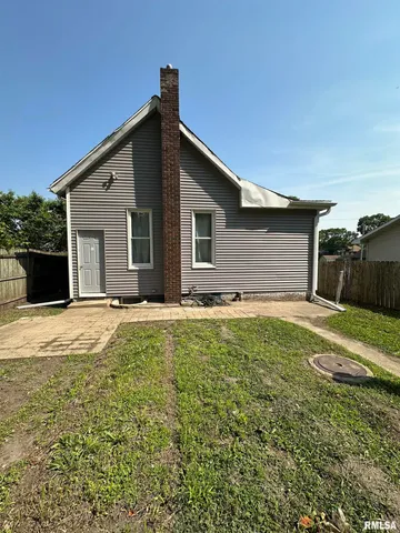 $85,000 | 1213 Northeast Glendale Avenue, Peoria, IL 61603