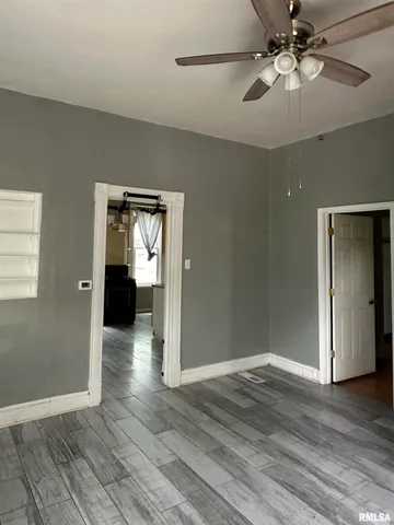 $85,000 | 1213 Northeast Glendale Avenue, Peoria, IL 61603