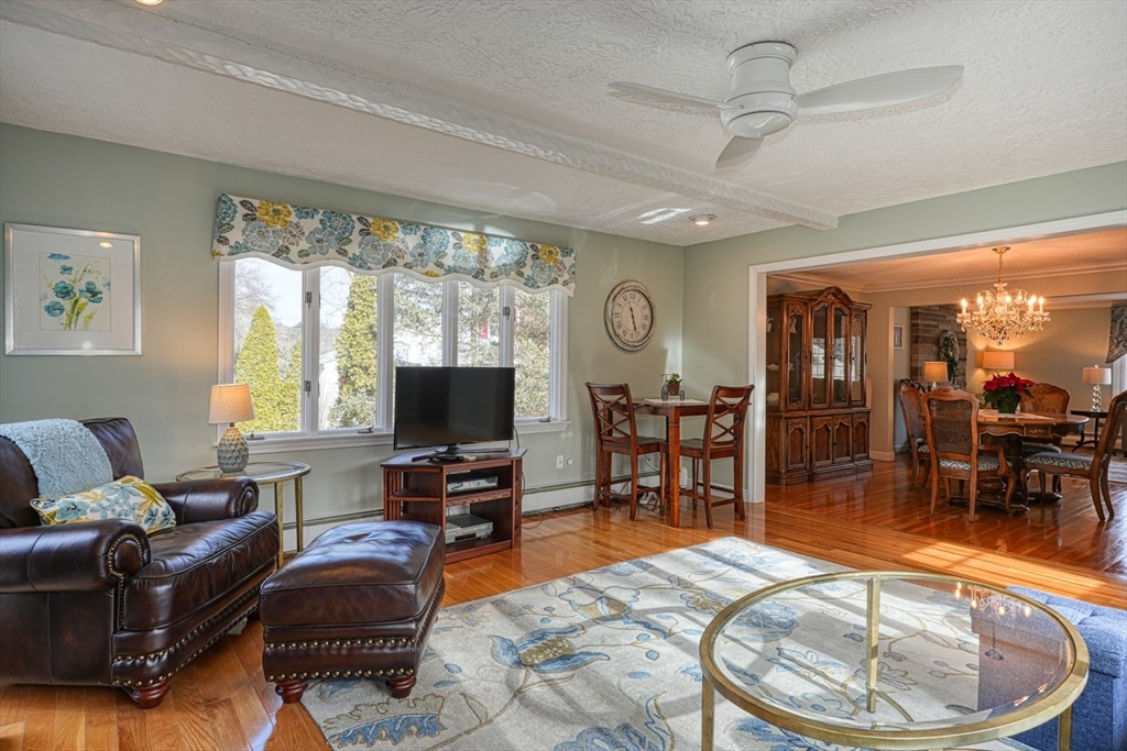 20 Spring Valley Road Burlington, MA 01803 - Photo 19 of 42 Gallery Image 19