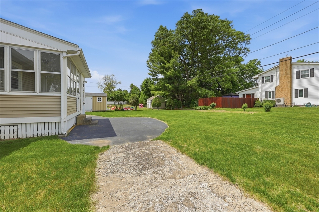 20 Elaine Street Webster, MA 01570 - Photo 23 of 24