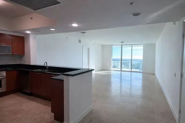 $3,999 | 14951 Royal Oaks Lane, Unit 1607, North Miami, FL 33181