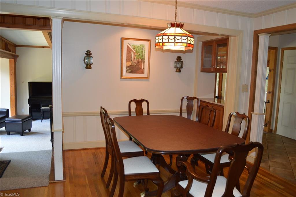 562 Country Club Road Mount Airy, NC 27030 - Photo 3 of 29 Gallery Image 3