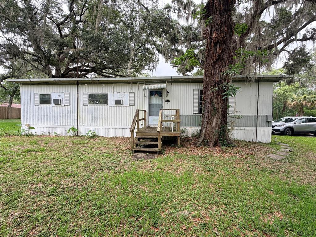 19973 Ruth Street Brooksville, FL 34601 - Photo 5 of 23