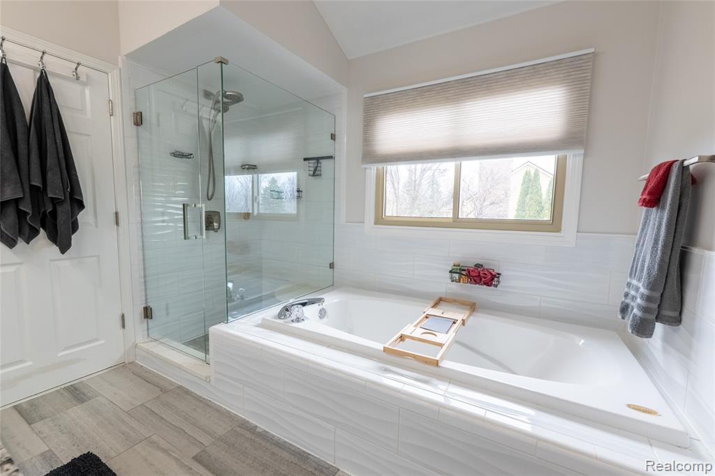 22426 Moorgate Street Novi, MI 48374 - Photo 22 of 50