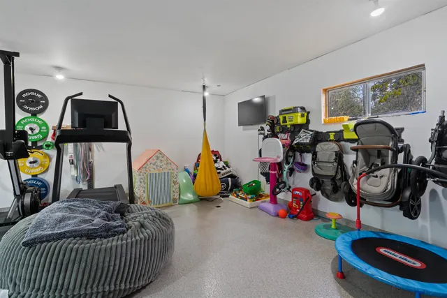 $340,000 | 5118 Wyoming Street, Duluth, MN 55804