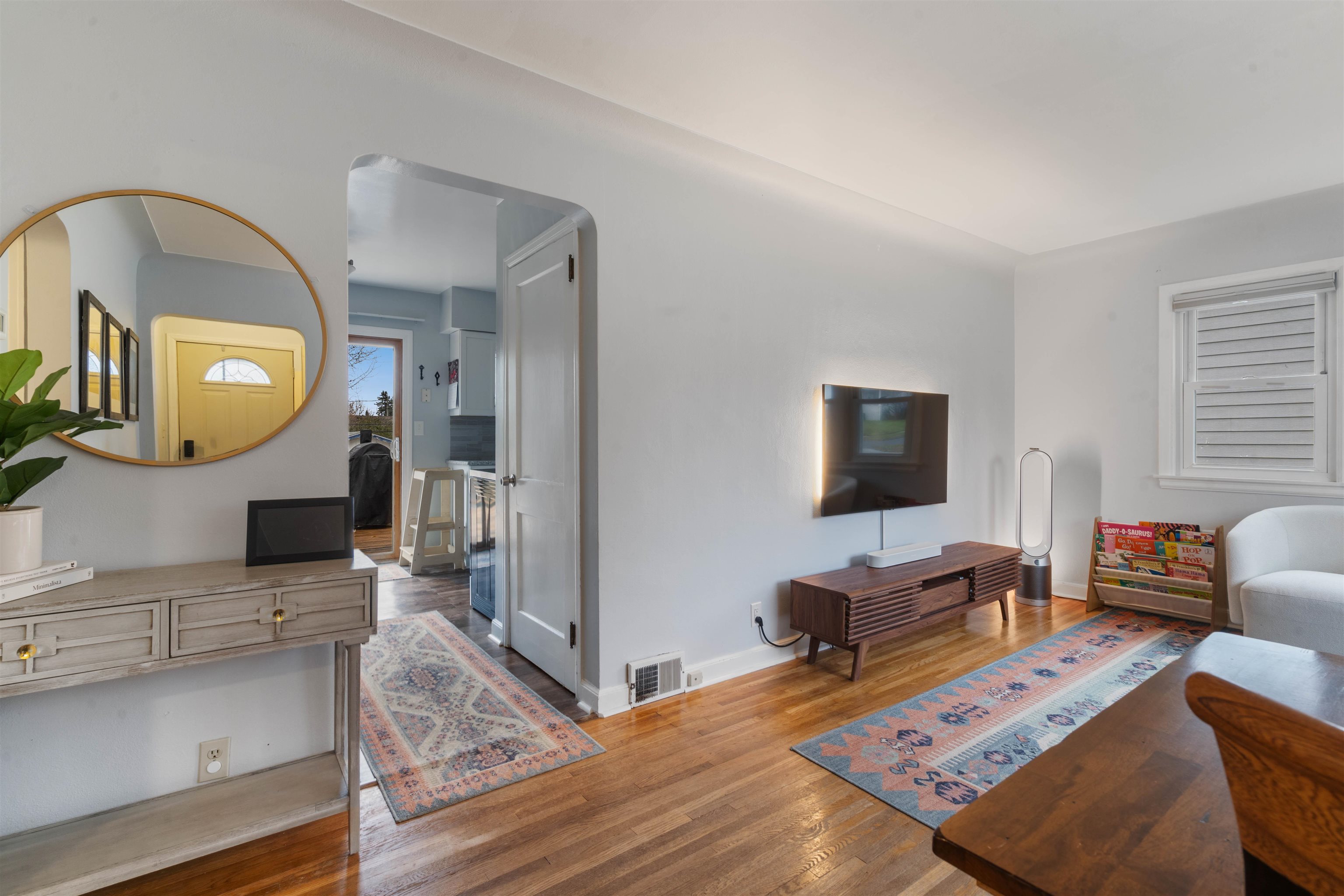 5118 Wyoming Street Duluth, MN 55804 - Photo 6 of 36