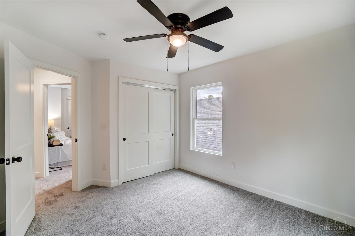 6908 Roe Street Cincinnati, OH 45227 - Photo 24 of 33