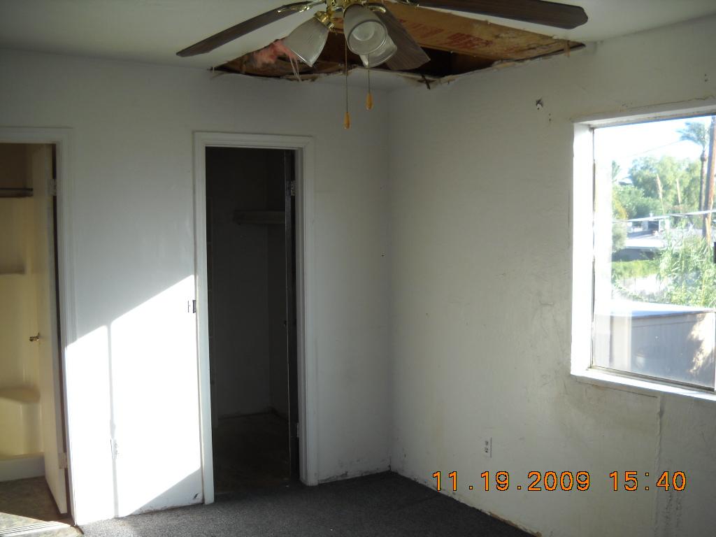 1337 East Osborn Road Phoenix, AZ 85014 - Photo 12 of 13 Guest Room