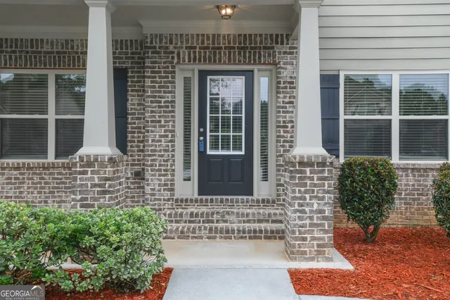 $479,500 | 393 Strawberry Walk, Loganville, GA 30052
