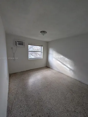 a view of empty room with window