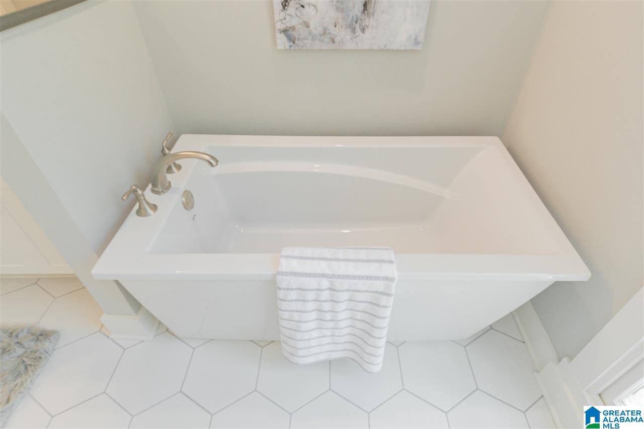 3369 Hermitage Road Birmingham, AL 35223 - Photo 30 of 50