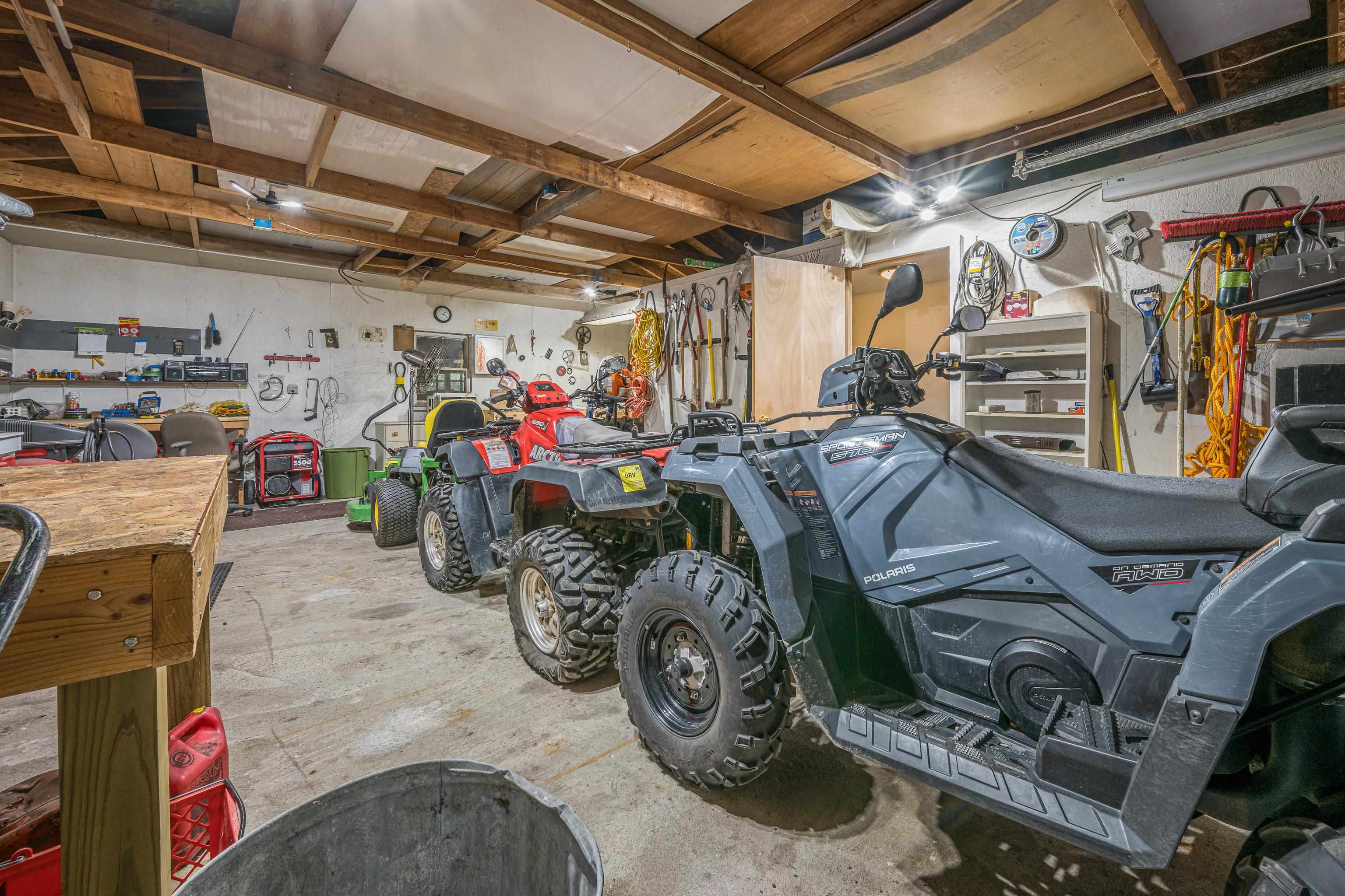 10262 Anger Road Harrison, MI 48625 - Photo 31 of 44 Gallery Image 31