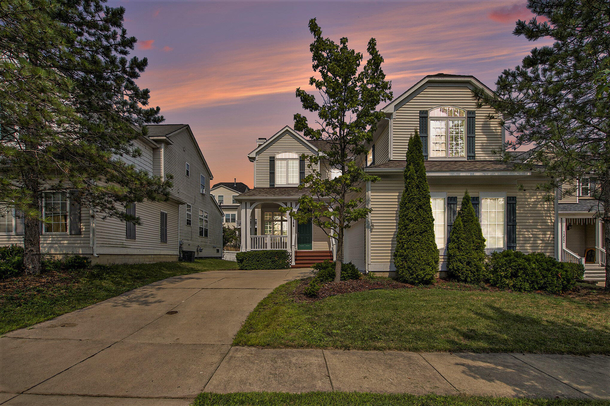 1366 North Bay Drive Ann Arbor, MI 48103 - Photo 2 of 29 001_dsc00983-_79