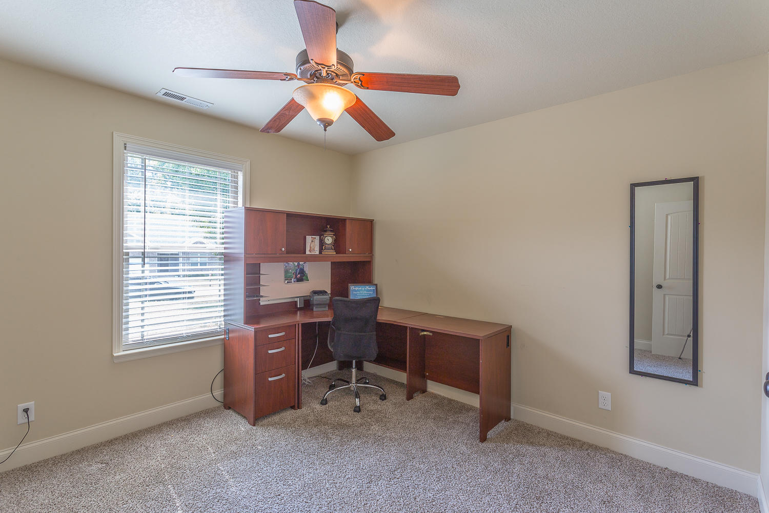 4521 Dumac Road Chattanooga, TN 37416 - Photo 21 of 24 Guest Bedroom 2