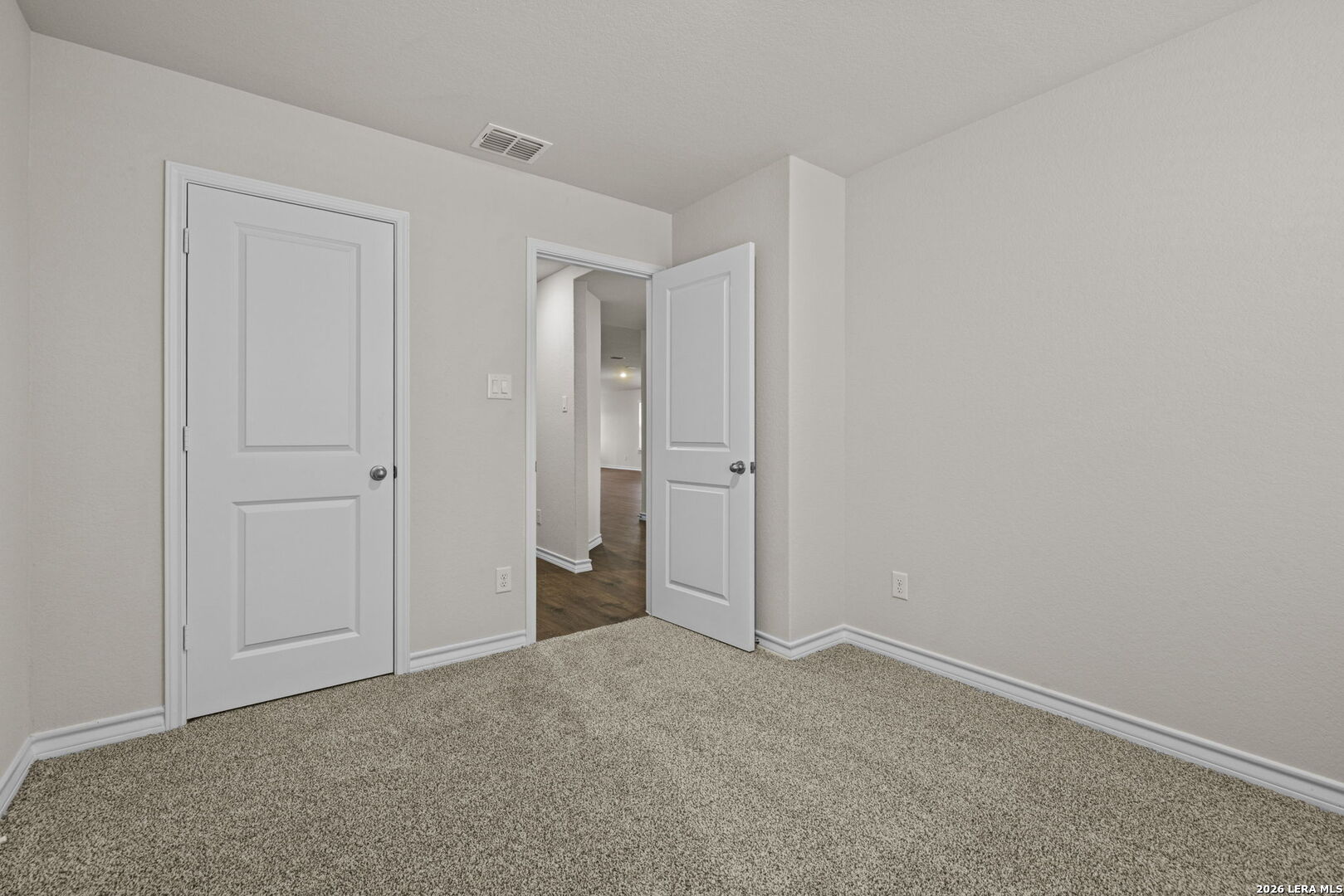 5019 Rancagua Converse, TX 78109 - Photo 3 of 25