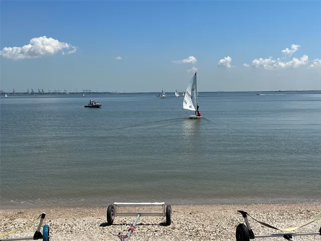 $199,990 | 0 Bay Oaks Drive, La Porte, TX 77571