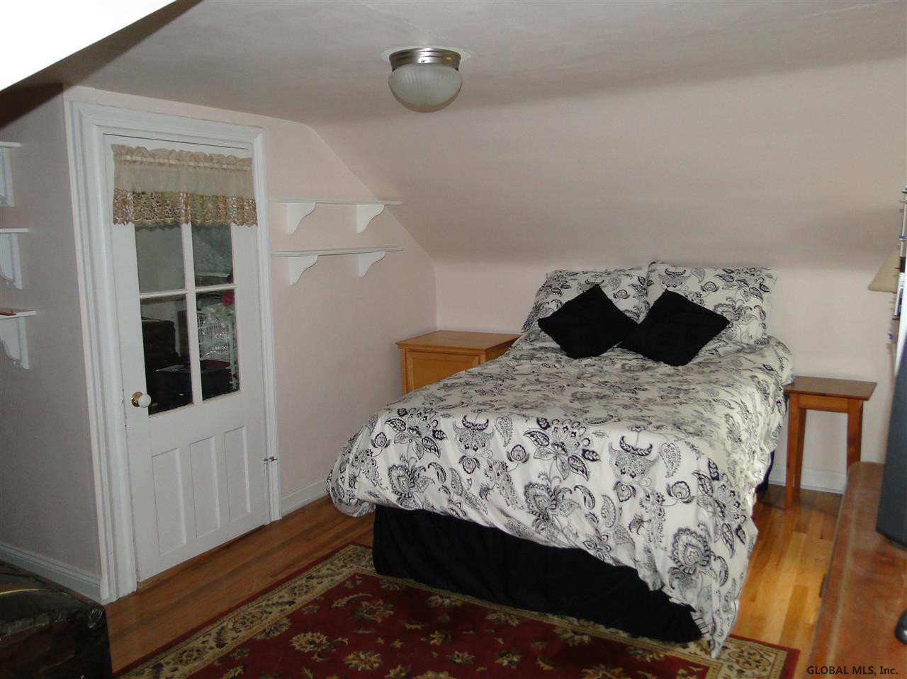 2575 Troy Schenectady Road Niskayuna, NY 12309 - Photo 13 of 23 Photo 13