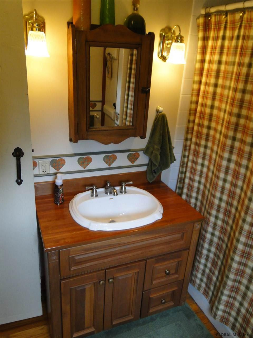 2575 Troy Schenectady Road Niskayuna, NY 12309 - Photo 15 of 23 Photo 15