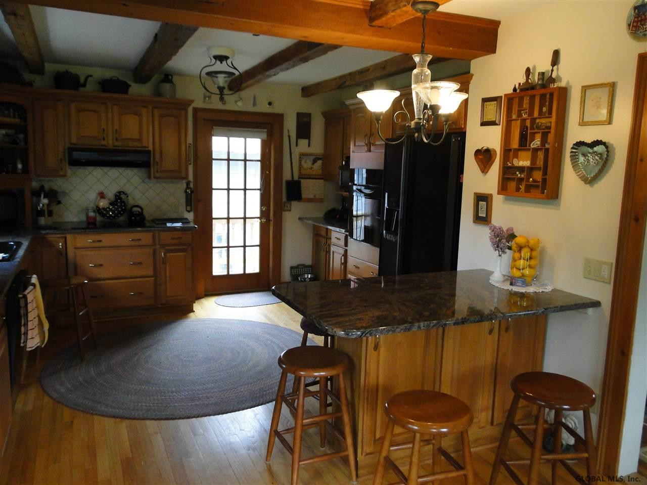 2575 Troy Schenectady Road Niskayuna, NY 12309 - Photo 3 of 23 Photo 3