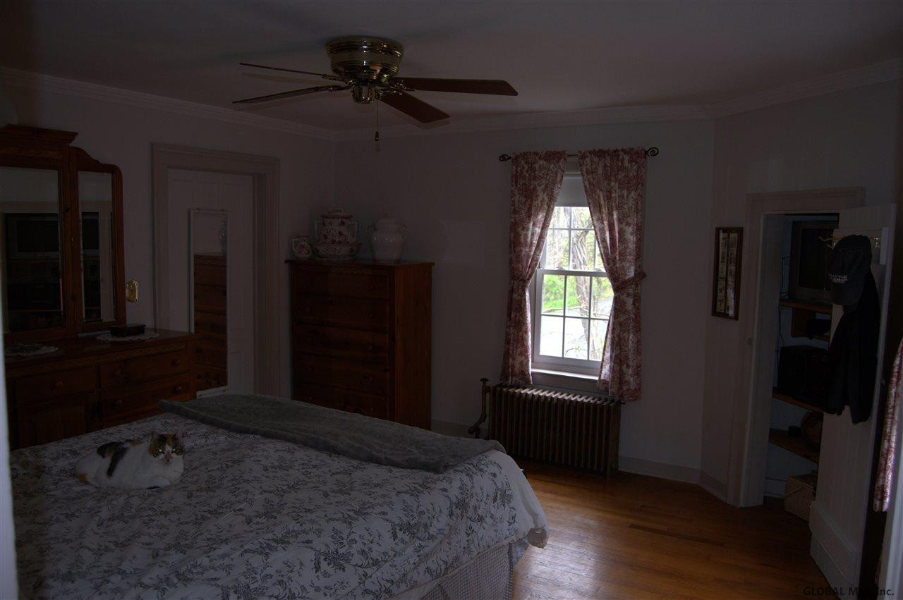 2575 Troy Schenectady Road Niskayuna, NY 12309 - Photo 9 of 23 Photo 9