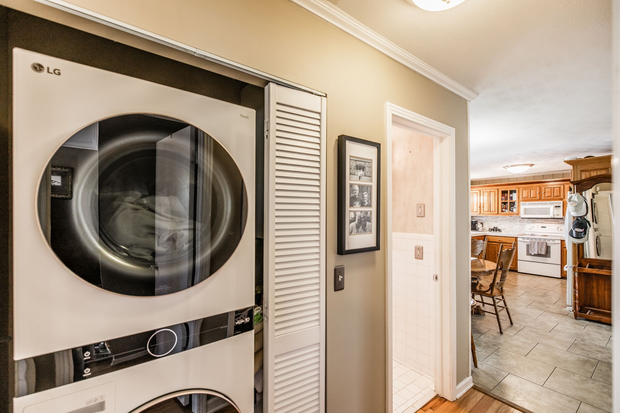 926 Hart Street Gallatin, TN 37066 - Photo 29 of 53 a utility room with dryer and washer
