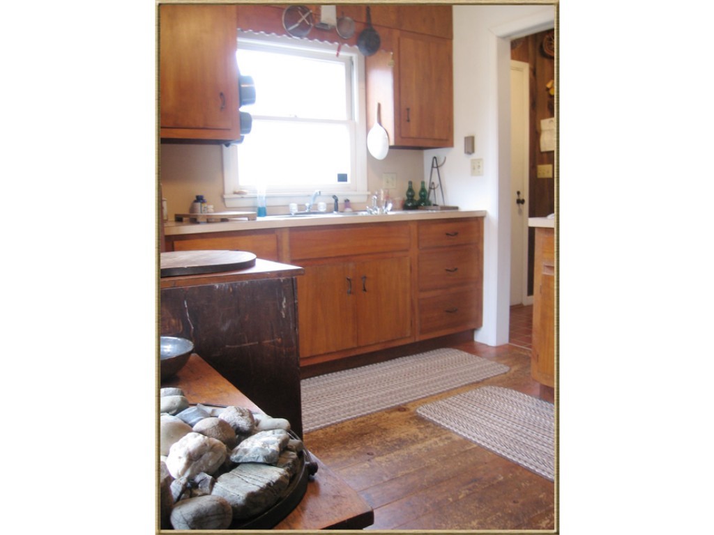 422 Ebenville Road Rupert, VT 05776 - Photo 15 of 19 Gallery Image 15