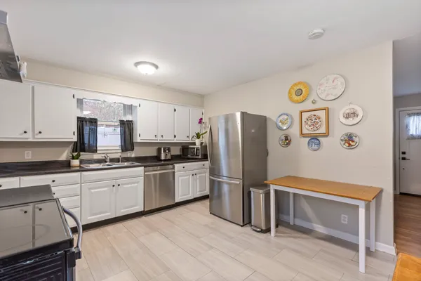 $2,500 | 1318 North 6th Street, Nashville, TN 37207