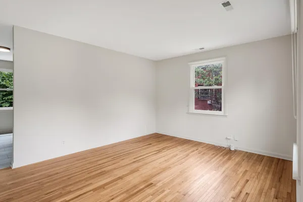 $2,500 | 1318 North 6th Street, Nashville, TN 37207