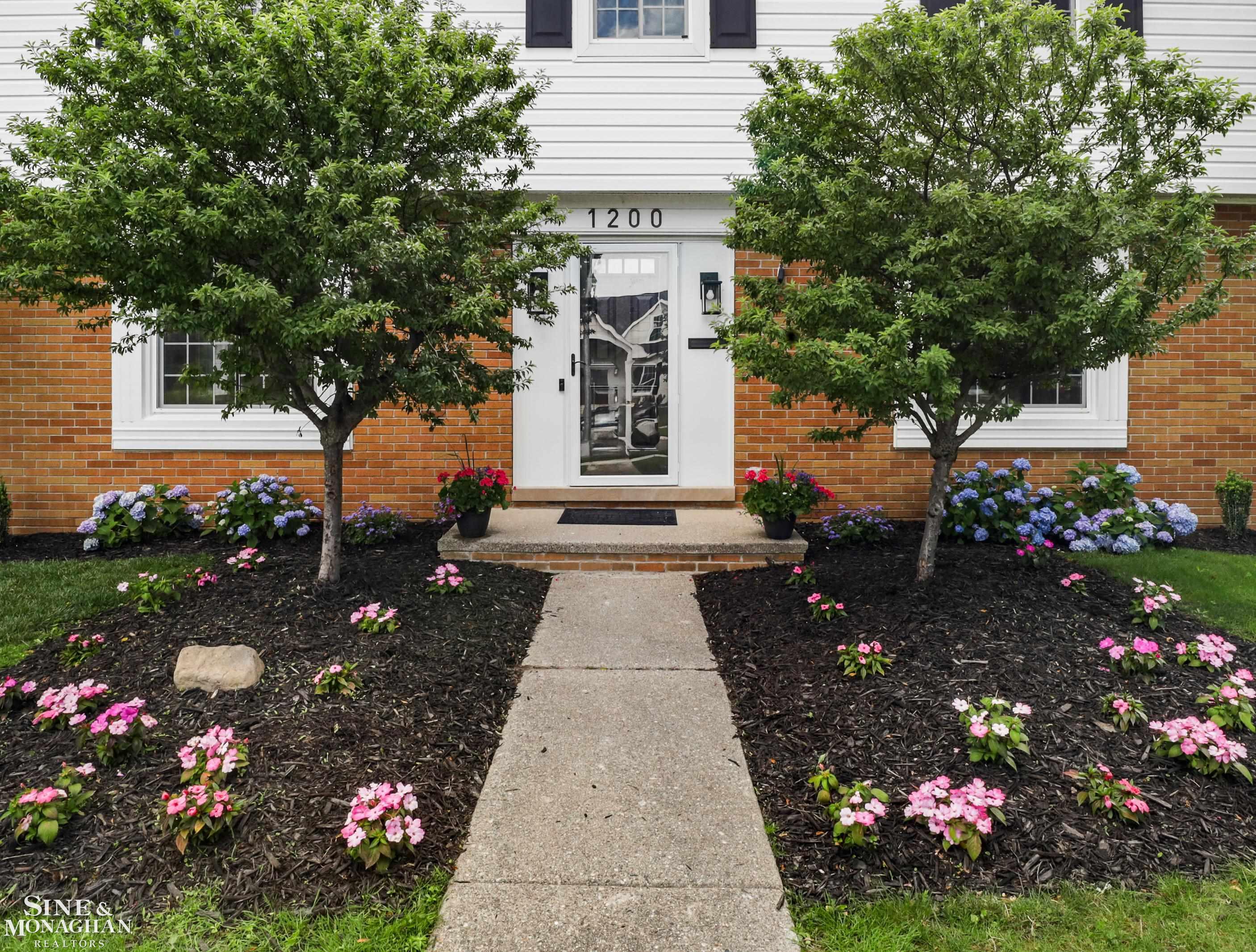 1200 Audubon Road Grosse Pointe Park, MI 48230 - Photo 2 of 57
