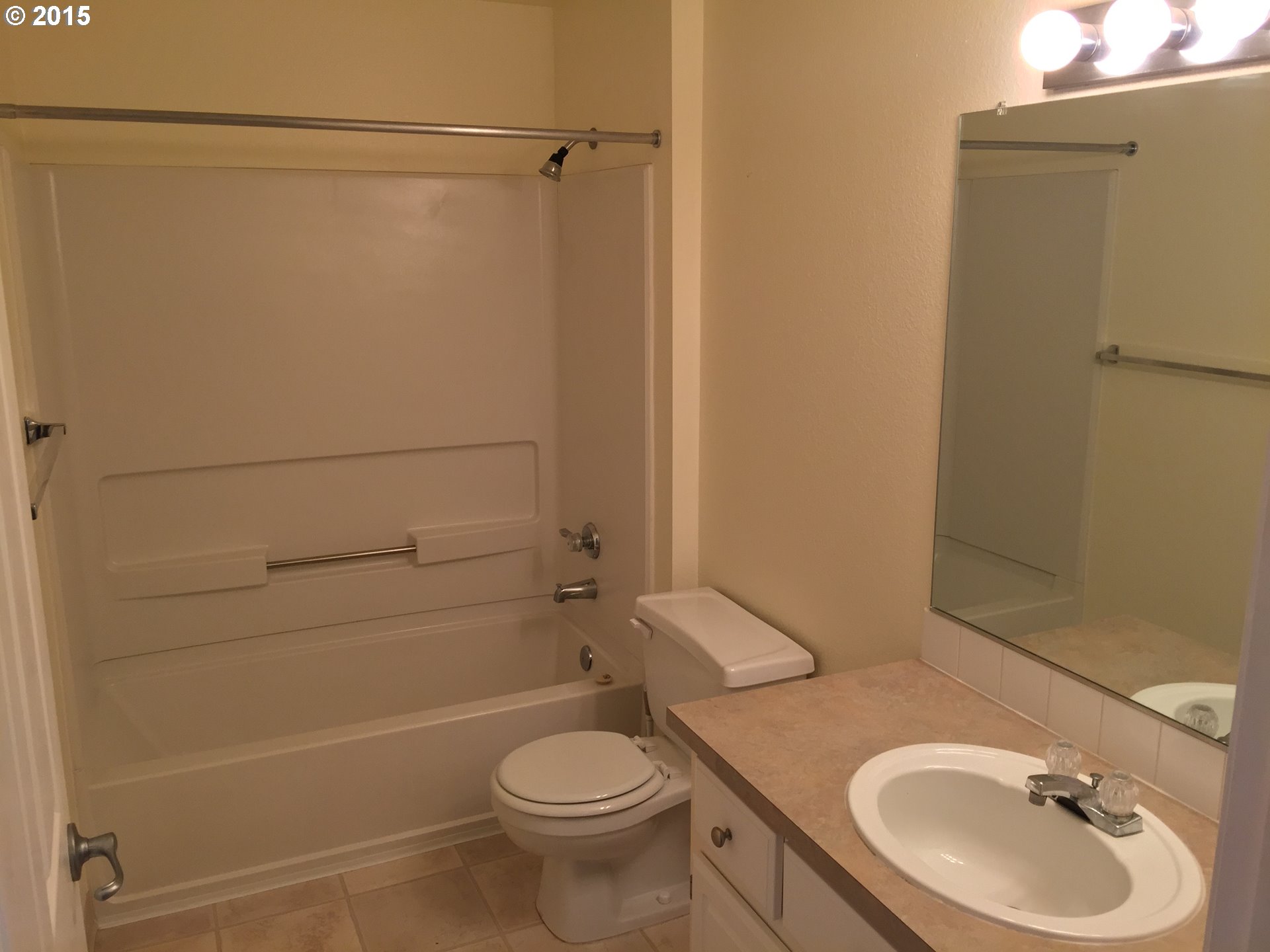 17516 Northwest Springville Road, Unit B2 Portland, OR 97229 - Photo 14 of 14 Bathroom