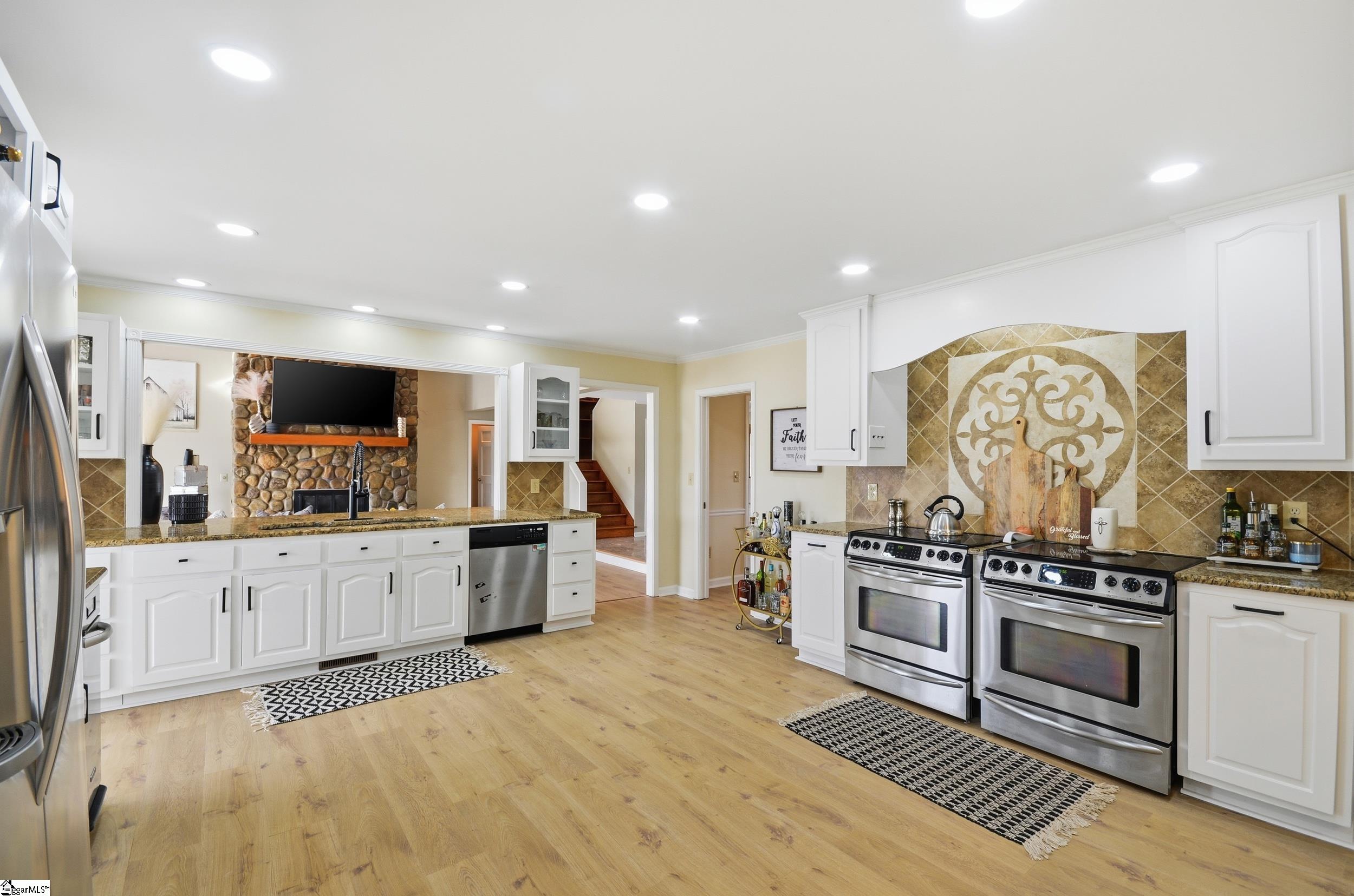 600 Pine Log Ford Road Travelers Rest, SC 29690 - Photo 10 of 49