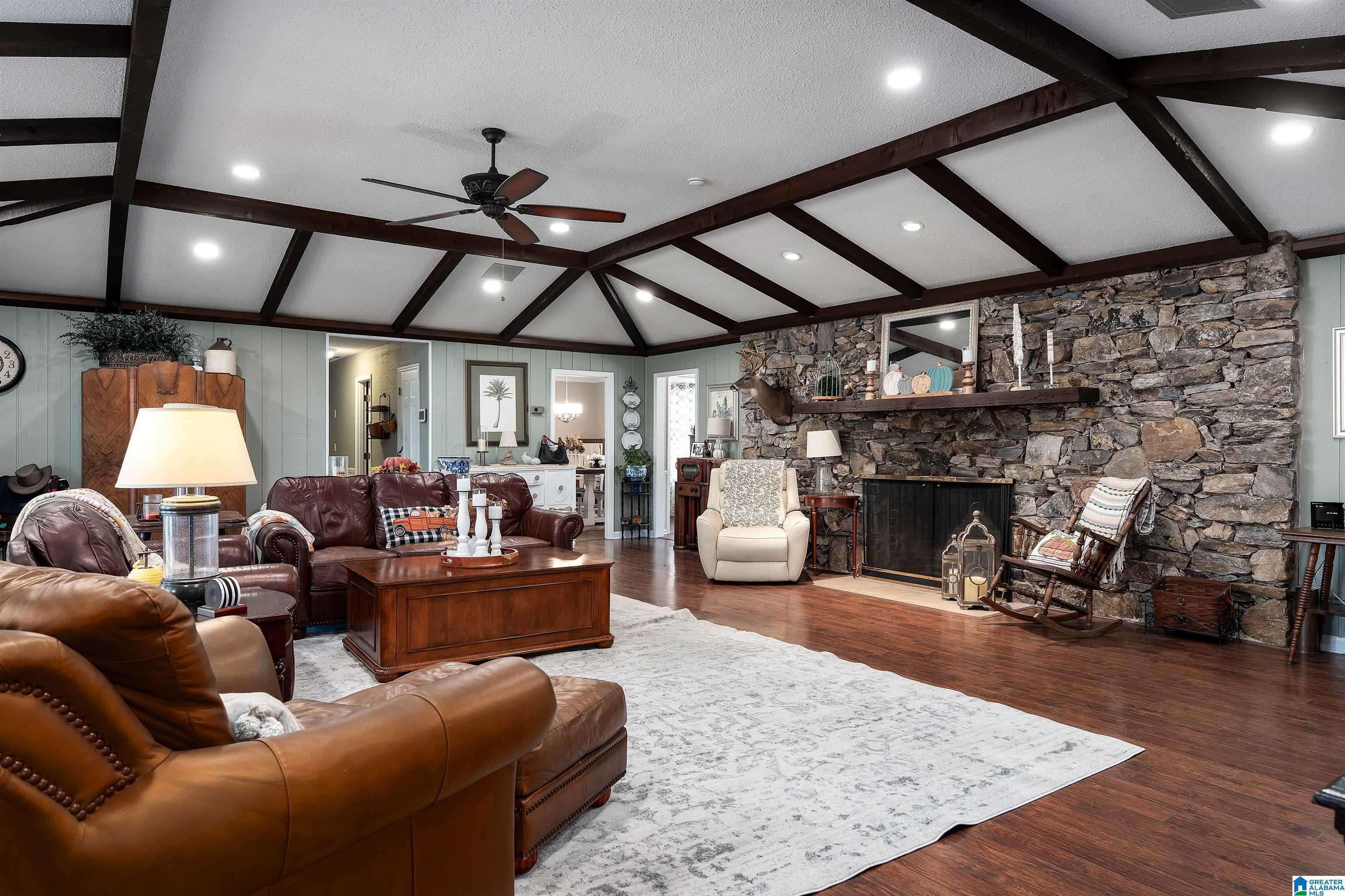 244 Mount Carmel Road Guntersville, AL 35976 - Photo 6 of 58