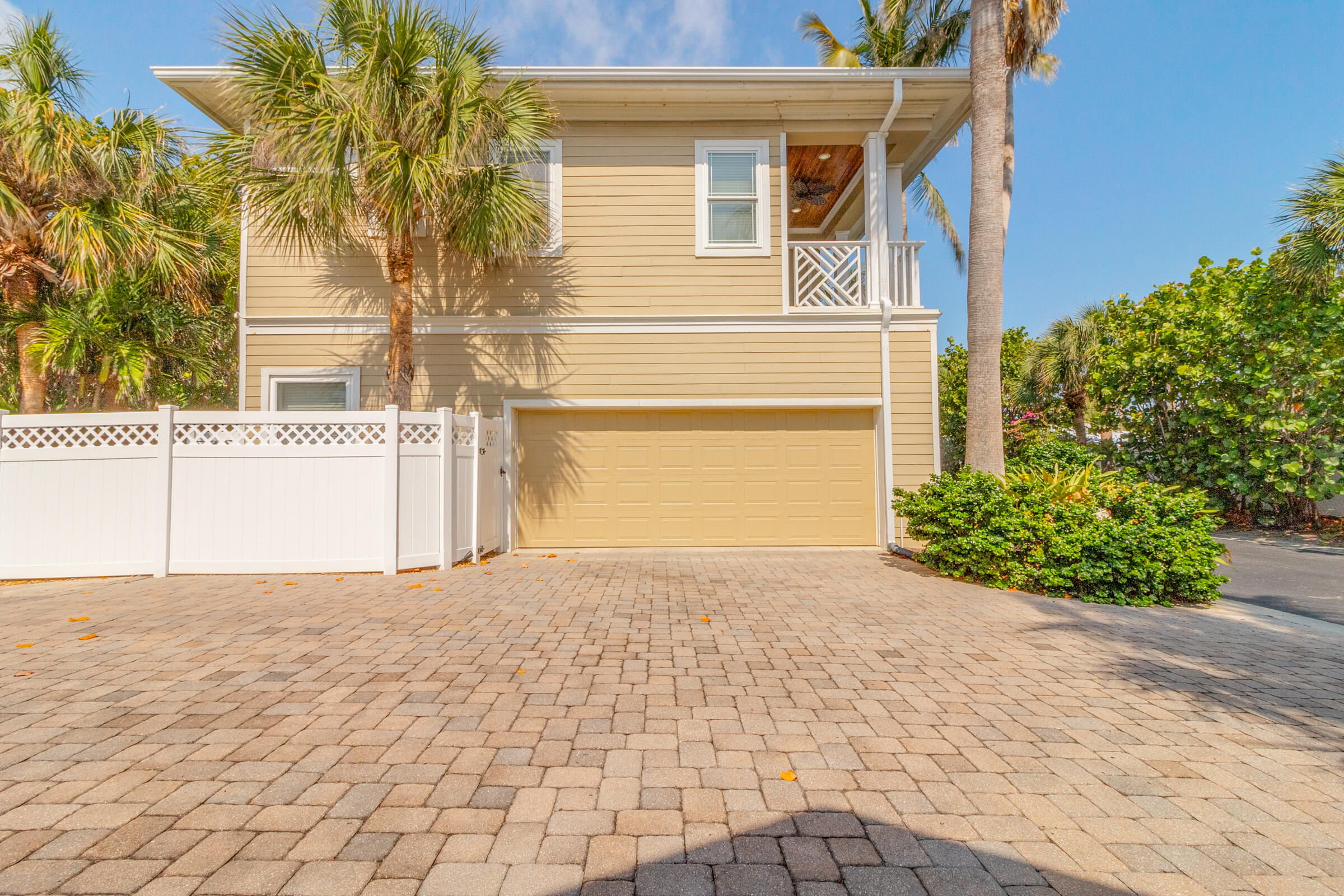109 Sabal Ridge Lane, Unit 109 Melbourne Beach, FL 32951 - Photo 2 of 51 109-Sable-Rdige-107