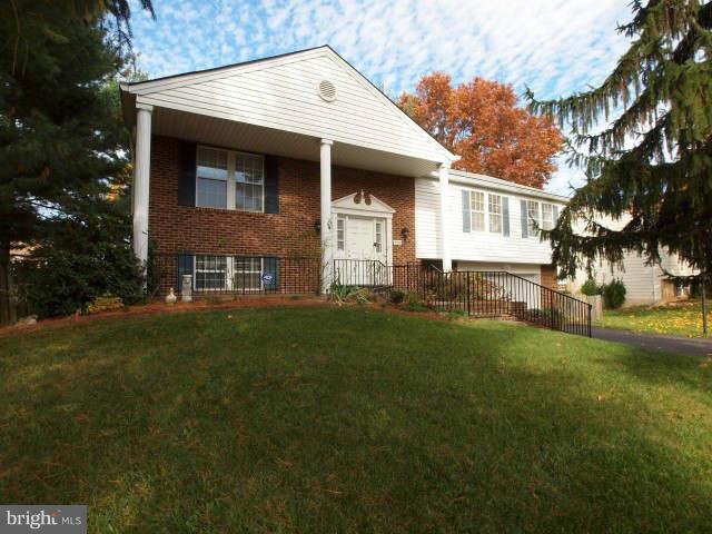 9528 Burning Branch Road Burke, VA 22015 - Photo 1 of 19 Exterior (Front)