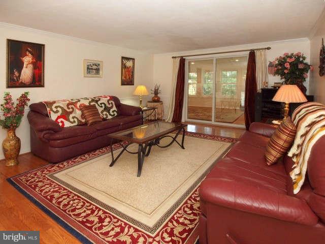 9528 Burning Branch Road Burke, VA 22015 - Photo 5 of 19 Living Room