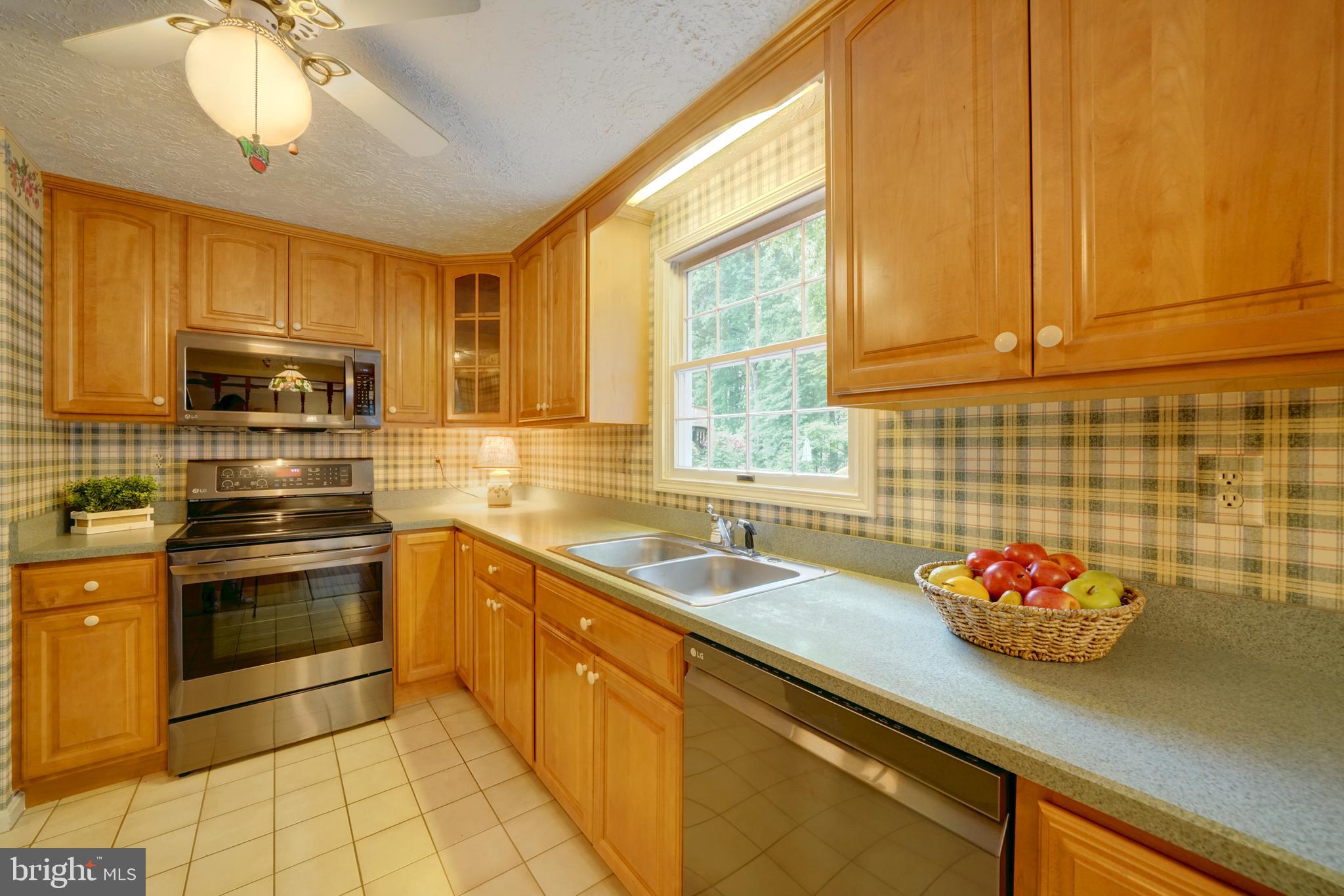 7656 Kindler Road Laurel, MD 20723 - Photo 22 of 72 Gallery Image 22
