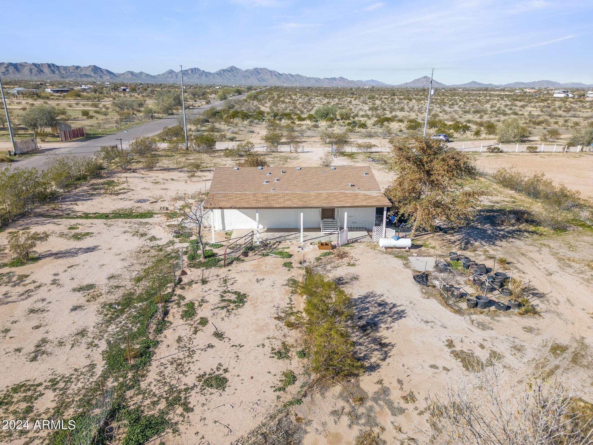 1269 North Ruby Road Maricopa, AZ 85139 - Photo 31 of 32 31-web-or-mls-1269-ruby-rd