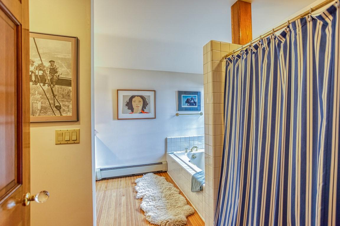 70 Fort Island Road Boothbay, ME 04537 - Photo 27 of 43 26