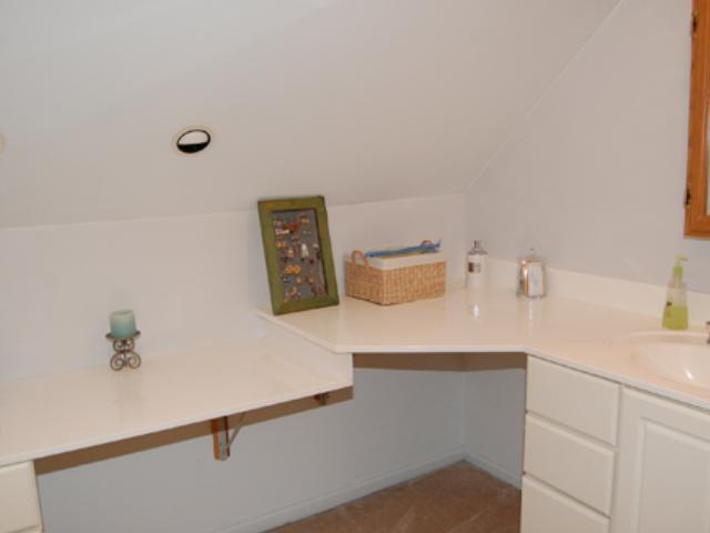 73 Nottingham Road Columbus, OH 43214 - Photo 8 of 15 Gallery Image 8