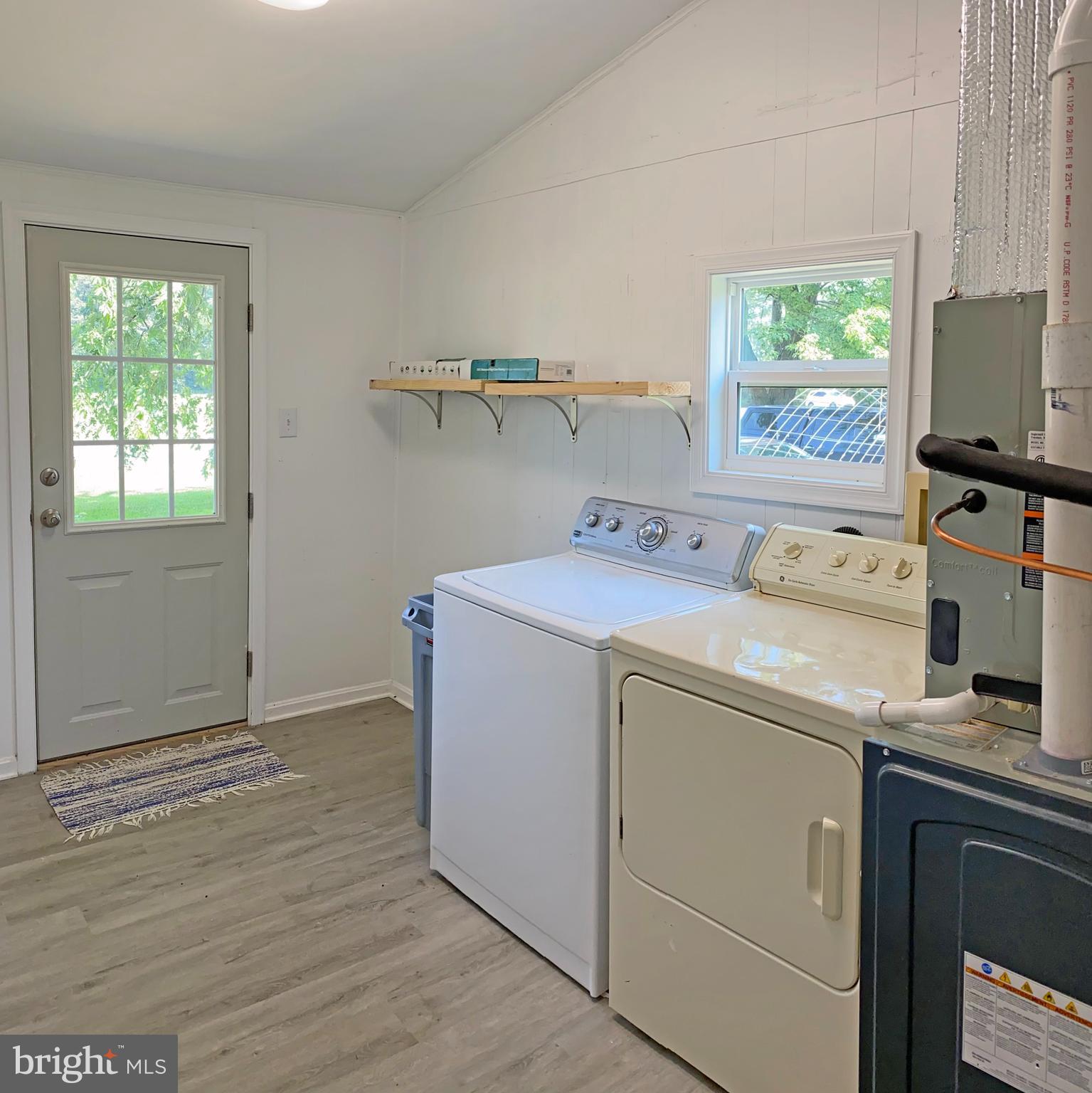 28098 Carpenter Road Milton, DE 19968 - Photo 22 of 35 Laundry Room