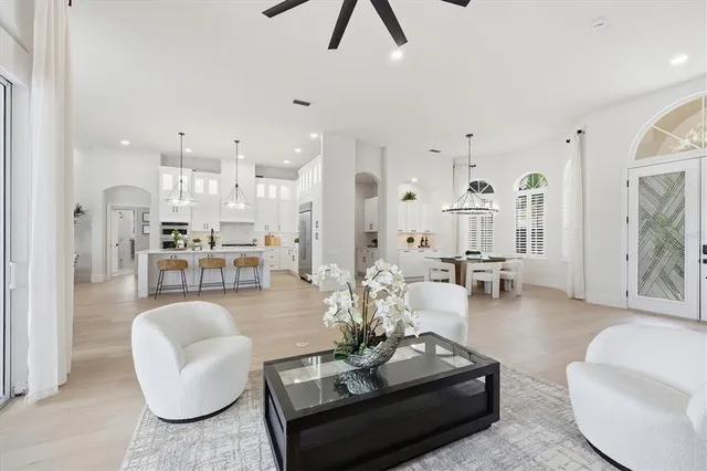 $2,149,000 | 7214 Marlow Place, University Park, FL 34201