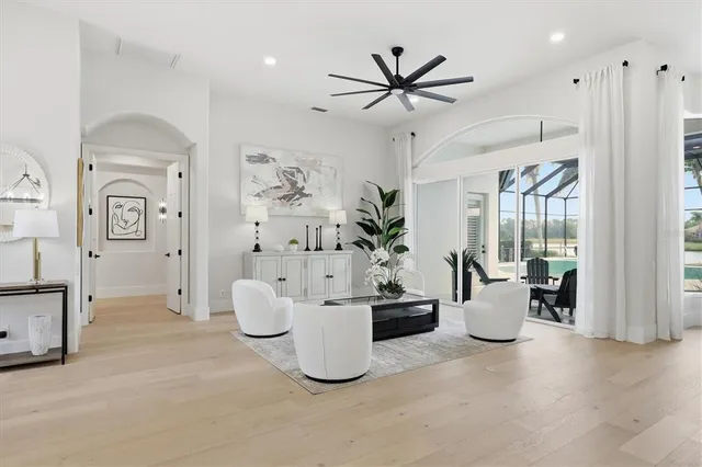 $2,149,000 | 7214 Marlow Place, University Park, FL 34201