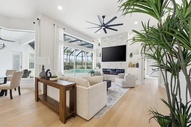 $2,149,000 | 7214 Marlow Place, University Park, FL 34201