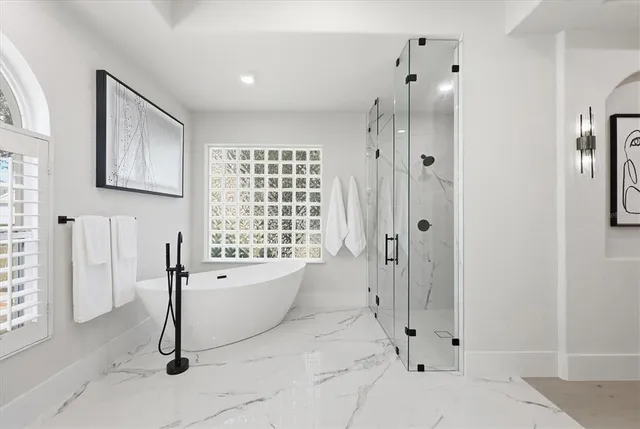 $2,149,000 | 7214 Marlow Place, University Park, FL 34201