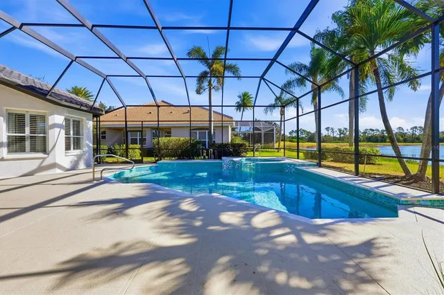 $2,149,000 | 7214 Marlow Place, University Park, FL 34201