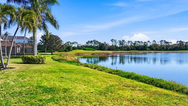 $2,149,000 | 7214 Marlow Place, University Park, FL 34201