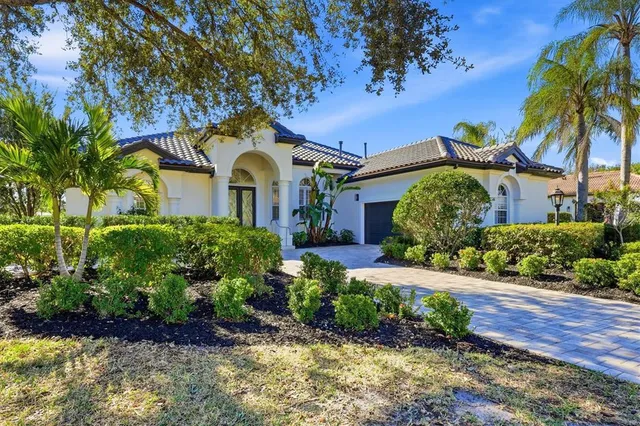 $2,149,000 | 7214 Marlow Place, University Park, FL 34201