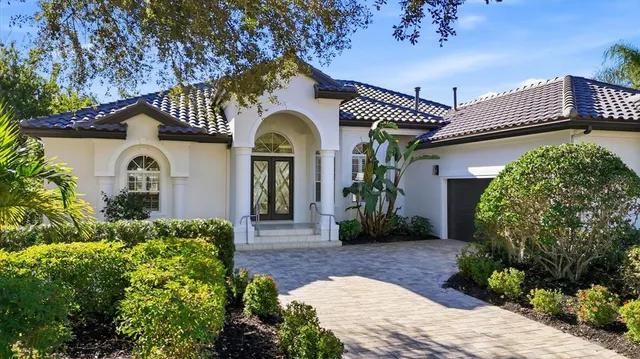 $2,149,000 | 7214 Marlow Place, University Park, FL 34201
