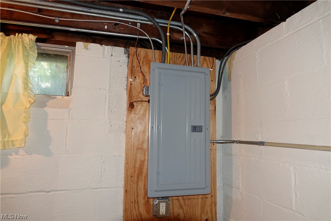 5376 Huron Road Cleveland, OH 44124 - Photo 27 of 32 View of utility room