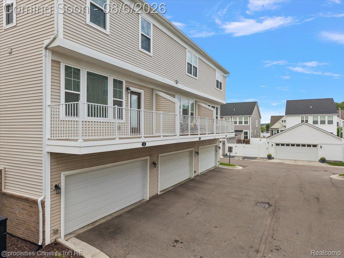 2500 Normandy Road, Unit 38 Royal Oak, MI 48073 - Photo 46 of 55 08-2500 Normandy Unit 38-8.jpg